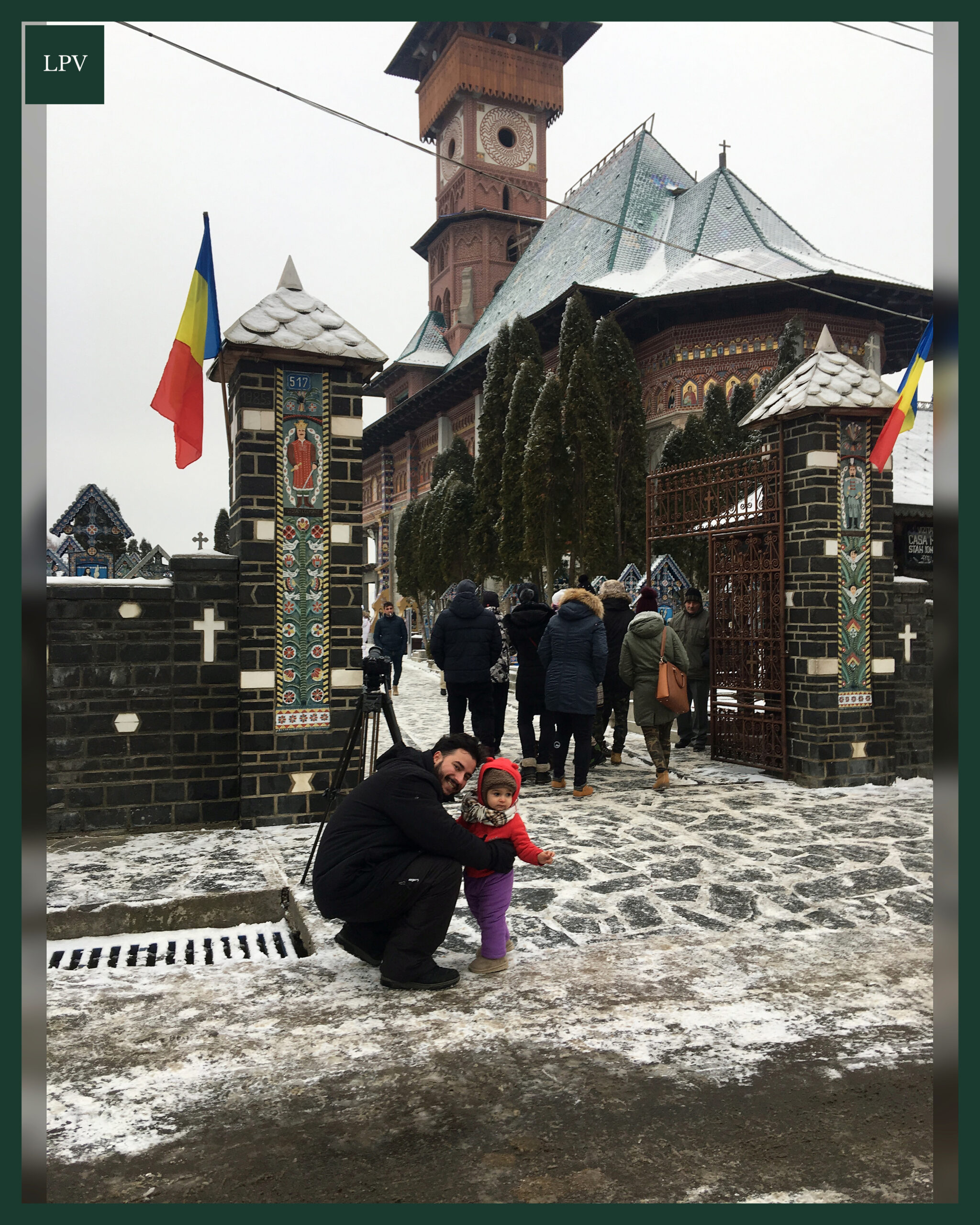 Family Christmas memories in Săpânța, Maramureș, balancing work and life together